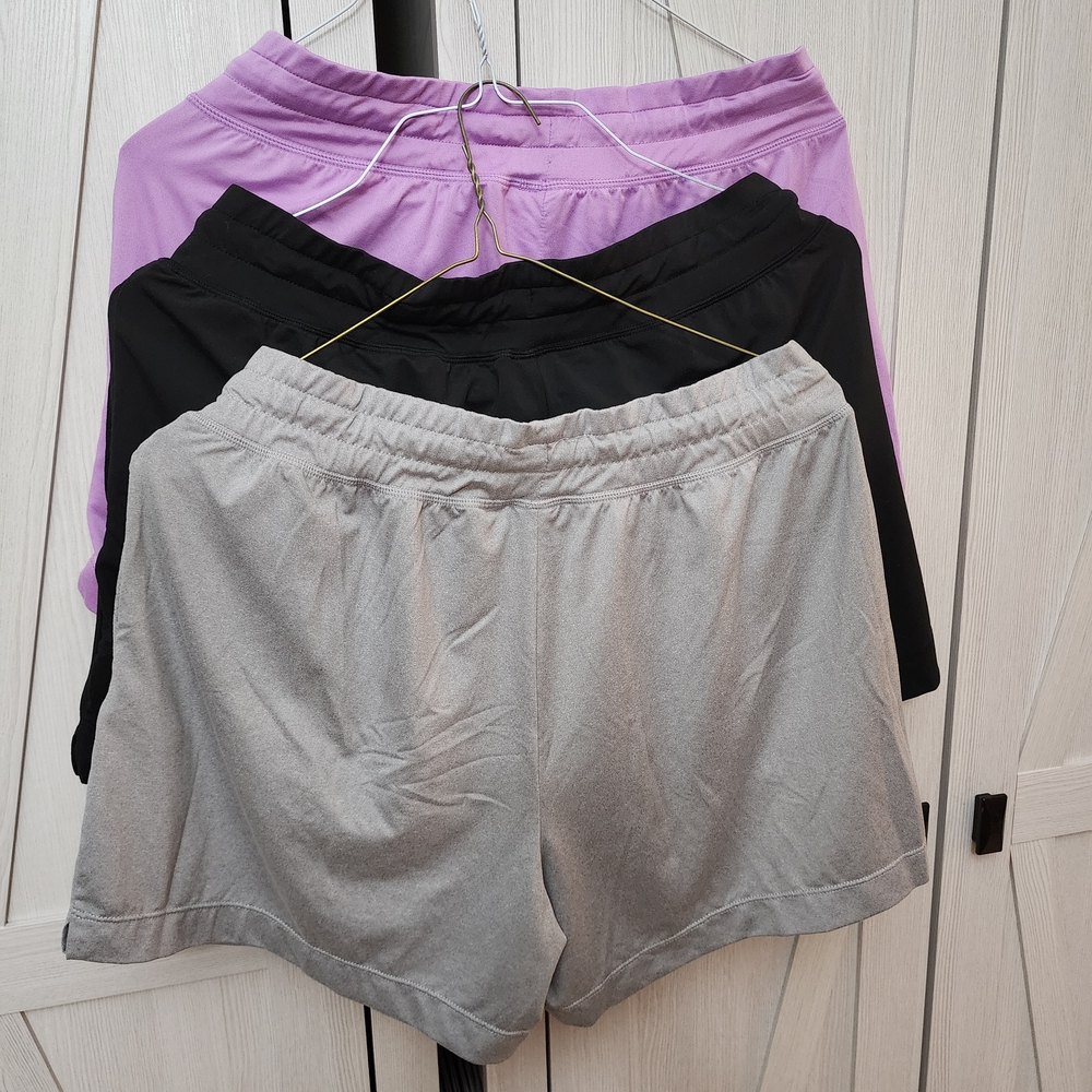32 Degrees Size Medium Women's Shorts - Picture 2 of 6